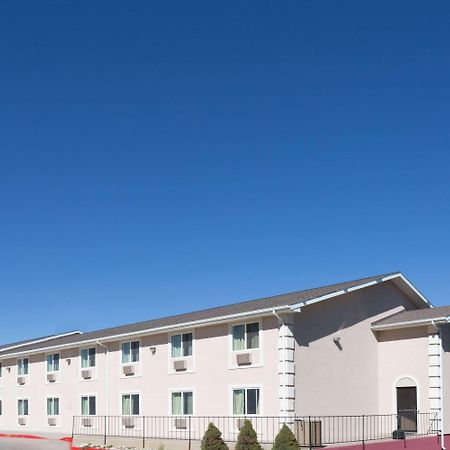 Super 8 By Wyndham Ft. Morgan Otel Fort Morgan Dış mekan fotoğraf